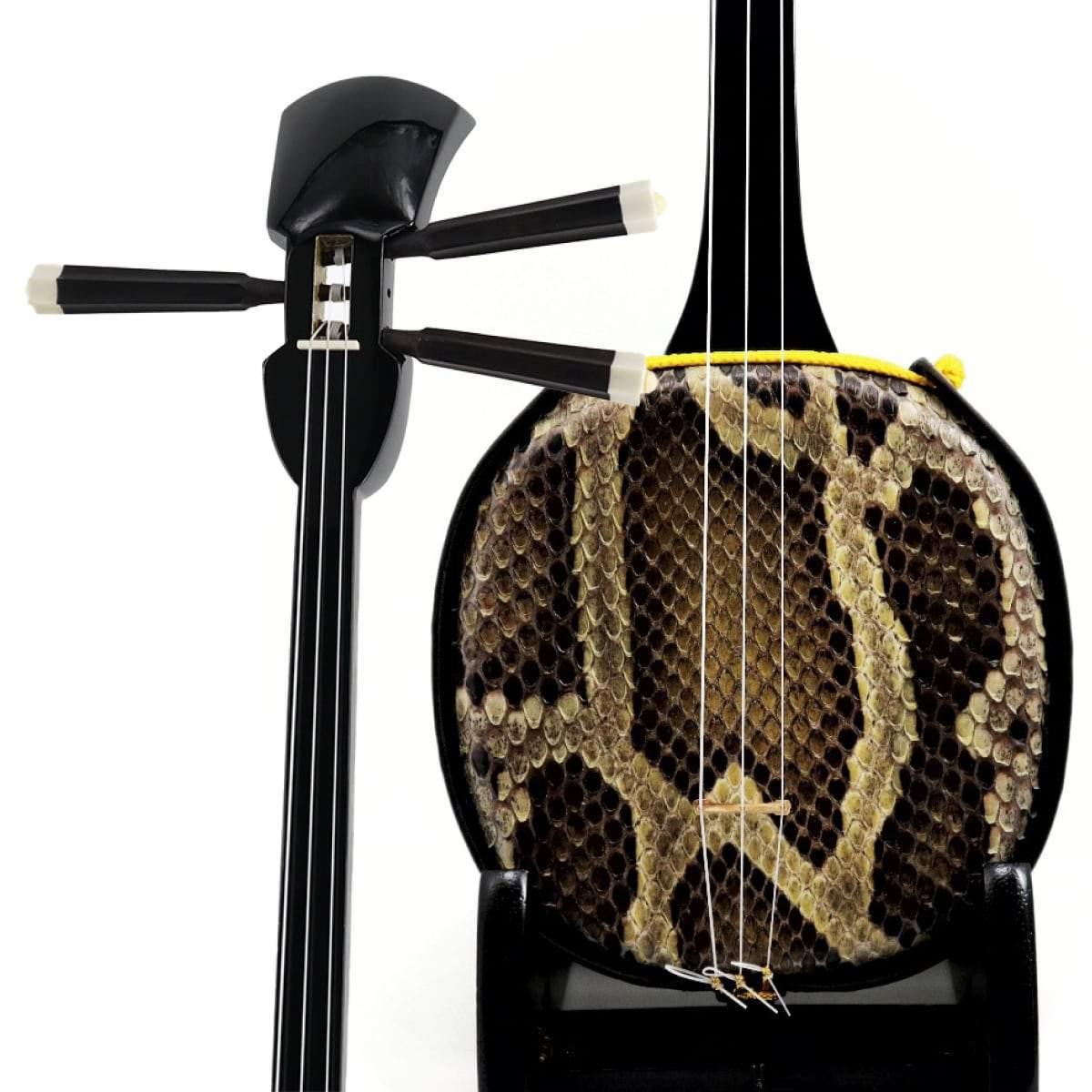 【三線】沖縄楽器 本革 蛇皮まだ購入可能ですか