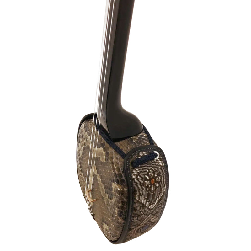 上等三線 与那城型 黒木 KS-193 与那城型 黒木 上等本張り 本牛革大島紬 黒木八角（沖縄県産